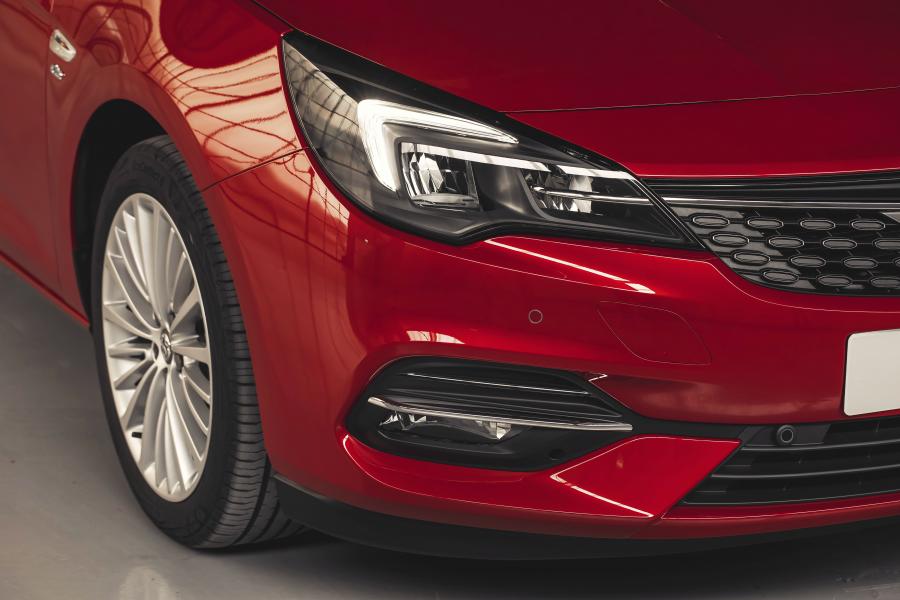 Детали экстерьера Vauxhall Astra 2019 года  (фото 18 из 40)